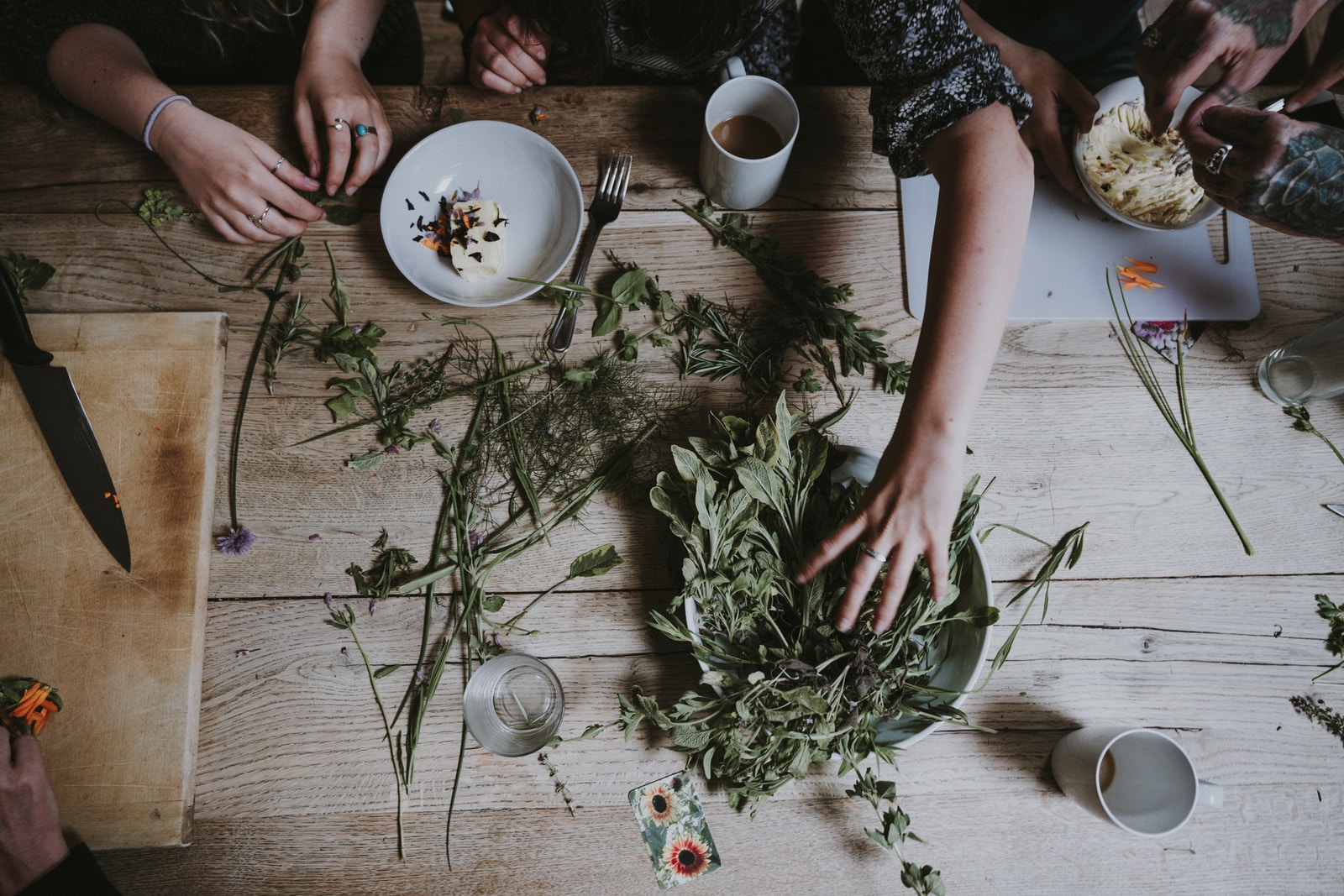 Biobauernladen Kräuterprodukte Foto von Annie Sprattn leaves
